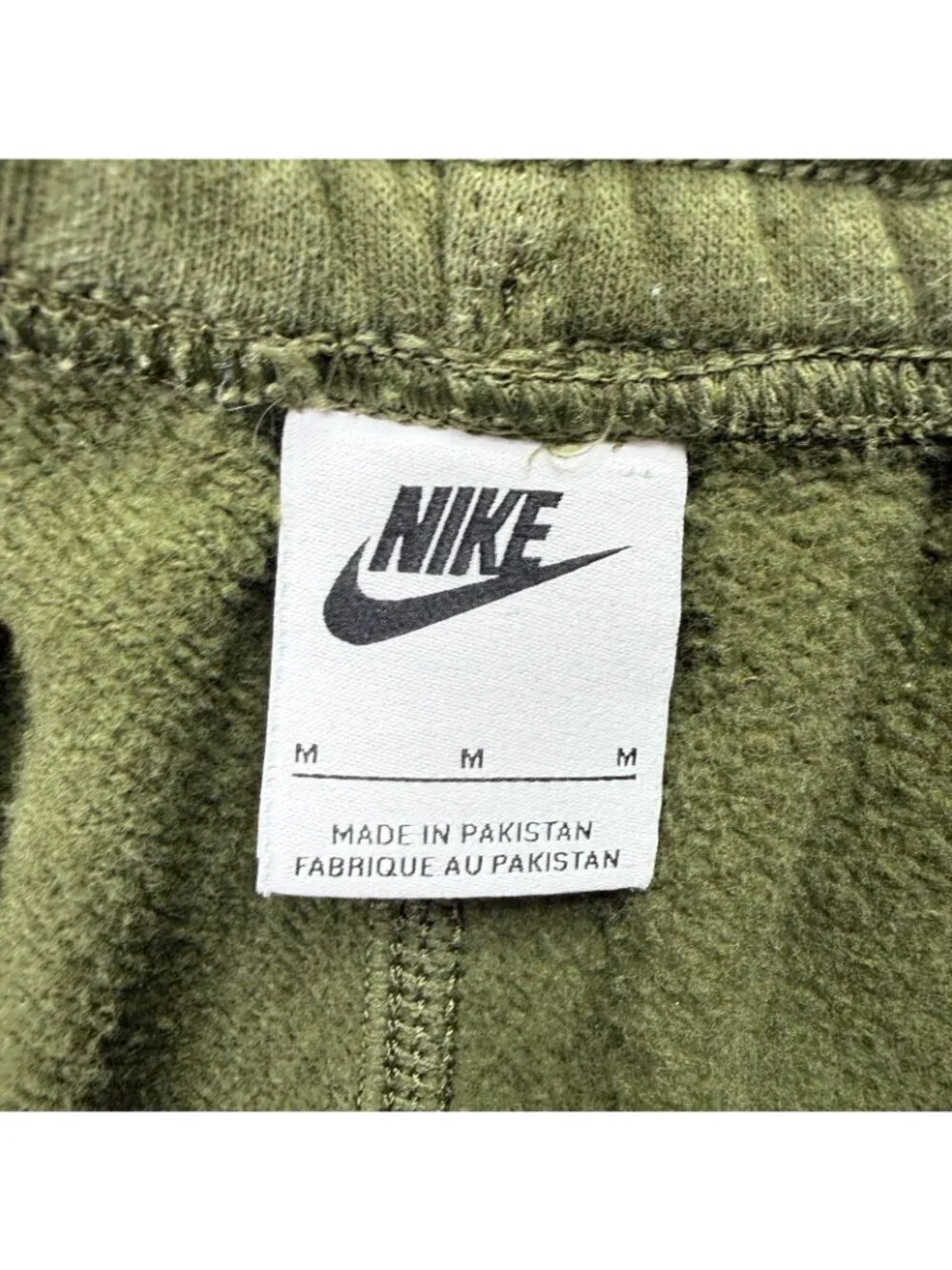 Nike Sportswear Club Fleece Joggers Men M Green Tapered 29